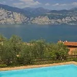 Mariù Apartahotel