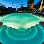 Mariù Apartahotel 3*