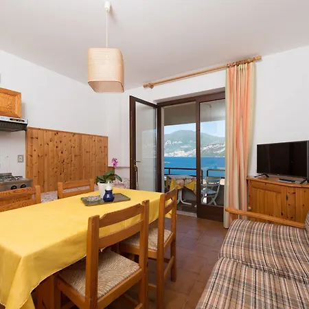 Residence Mariu 3*